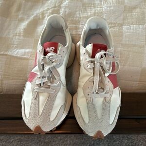 New Balance 327. Color is watermelon. Women’s size 7.5